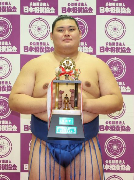 大の里の大関昇進は内容次第　直近2場所で21勝