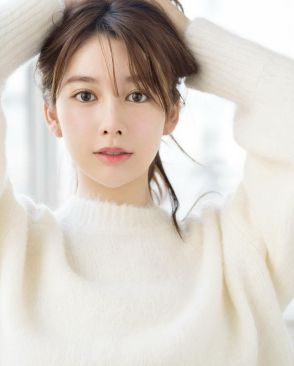 お別れに〝号泣〟美人女優2ショットにネットざわつく「仲良すぎるー」