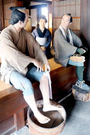 江戸時代にタイムスリップ　弥次さん喜多さんと会いに行こう…岡部宿・東海道五十三次・静岡の宿場町新名物