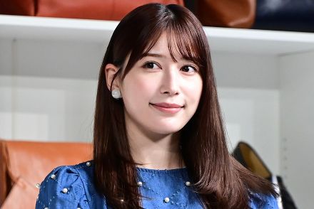 「本当に美しい」始球式登場の女性タレントにファン熱視線「30代に見えない」「可愛いすぎる！」