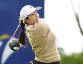 阿部、逆転V狙える位置　日本女子プロゴルフ