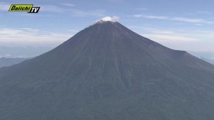 【富士山】富士宮口山頂付近で男性が意識不明となり山岳救遭難助隊が救助…“弾丸登山”グループ一員か(静岡)