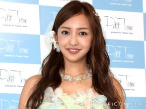 板野友美、夫・高橋奎二とともにAKB48劇場へ「わーテレビでずっと観てた場所やん！」