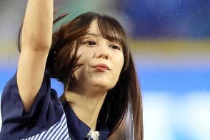 黒髪美女エースが「かわいすぎる」　22歳誕生日で“激レア始球式”に脚光「最高だった」