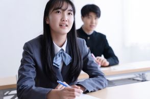 千葉在住の高校2年生です。両親が共働きで世帯年収「1000万円」ですが、奨学金を借りられるでしょうか？