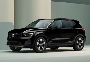 ボルボXC40に、人気の特別仕様車が復活　しかも、サンルーフが追加され、さらに魅力アップ