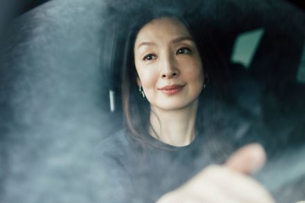 草刈民代 意外過ぎる愛車歴を初披露　50歳で運転免許を取得した理由とは