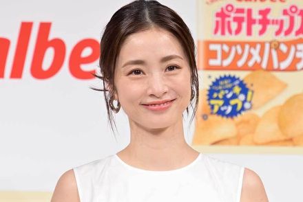 上戸彩、MEGUMIの美容本から刺激　腸活に興味津々「マッサージ専門店に行ってみたい」