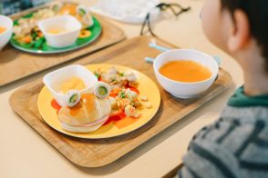 夏休み中、息子が昼ご飯を「友人宅」で食べていたことが発覚！「お礼」をしそびれていたのですが、親としてどう対応すべきでしょうか…？