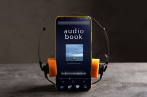 Audible、オーディオブック読み上げに声優・ナレーターの「音声クローン」を採用