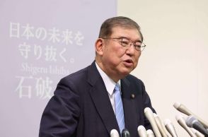 自衛官に規律と栄誉求める自民・石破茂氏　フリー記者は「観念的タカ派が一番危ない」