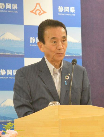 富士山閉山で静岡・鈴木康友知事「懸念の登山者増みられず」来夏に向け通行料など検討