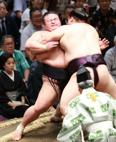 貴景勝、覚悟の休場　1場所での大関復帰を断念　大相撲秋場所