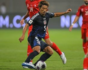 森保ジャパンが止まらない！ ２得点の上田綺世のお膳立てからチーム３点目を挙げた守田英正が、すぐさま自身２点目をゲット！