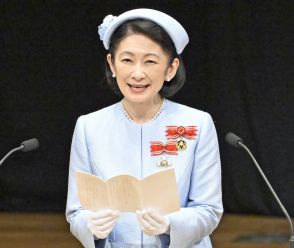 紀子さま58歳に　つらいときこそ「オールウェイズ・スマイル」、つらぬきとおす父の教え