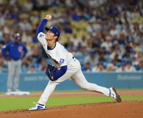 山本由伸　復帰登板4回まで3安打1失点8奪三振　最速157キロ　ベンチ戻り指揮官らと笑顔でハイタッチ