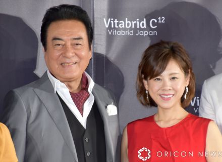 高橋英樹、娘・高橋真麻のセーラー服姿のレアショットを紹介　小2の頃の「なかなか見つからなかった写真を見つけた！」