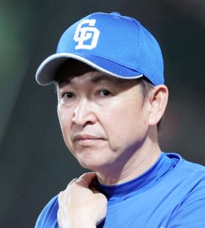 【中日】守備のミスも響いて８失点　完敗で優勝の可能性が消滅　立浪和義監督「これだけ負けているわけなので当然」