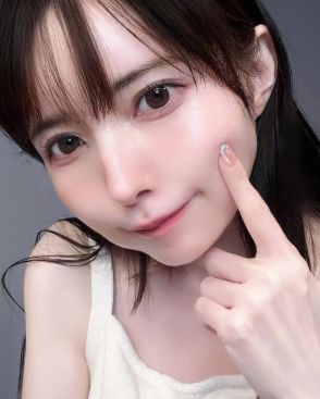 「身長差がサーカス団」益若つばさ、〝身長差33センチ〟20代男性モデルとの2ショットに反響「美男美女すぎて」「ちぐはぐさが逆にかわいい」