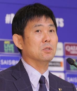 サッカー日本代表・森保監督と国内組がバーレーンから帰国「夜中の応援ありがとうございました」