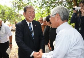 石破茂氏の推薦人名簿　岩屋毅氏ら　自民総裁選告示