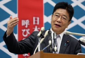 加藤勝信氏の推薦人名簿　西銘恒三郎氏ら　自民総裁選告示