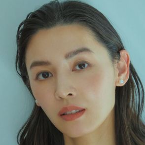 申真衣さんインタビュー「結婚相手に求めた条件は『私から何も奪わない人』でした」｜CLASSY.