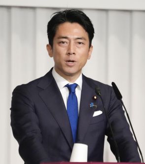 小泉氏、解雇緩和に言及せず　「自由化は全く考えていない」