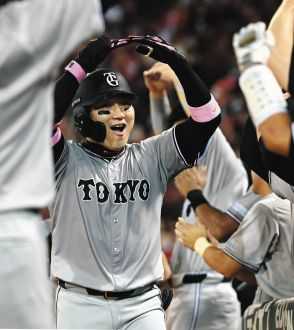 巨人・丸佳浩、途中出場で9回に試合決定づける12号2ラン「空振りでもいいからしっかり」が最高の結果に