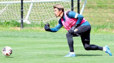 Ｊ１札幌　ＧＫ高木駿が２０２日ぶり実戦　左膝前十字じん帯断裂から復帰…紅白戦でプレー「楽しいっすね」