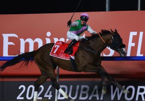 ローレルリバー首位堅持もシティオブトロイが２位浮上【ロンジンワールドベストレースホースランキング】