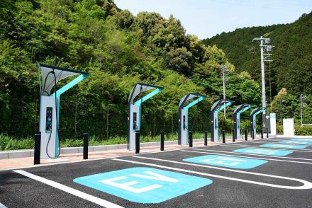 ハイスペックな90kWの急速充電器に繋いだのに……充電が遅い？　じつは車両側で受け入れないEVが存在するワケ