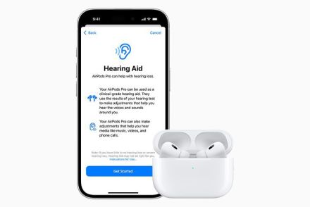 「AirPods Pro」の補聴器ソフトウェア機能、米FDAが認可