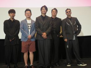 伊藤健太郎、本宮泰風が映画「静かなるドン２」初日　殺し屋役山口祥行「僕は顔がかわいいから」