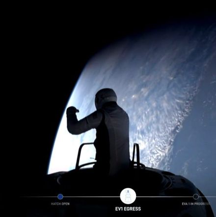 民間宇宙ミッション「ポラリス・ドーン」民間初となる船外活動を実施