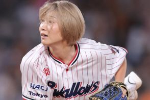 神宮に再び舞い降りた美人アスリートに話題沸騰「足、なっが！」「来年もぜひ！」