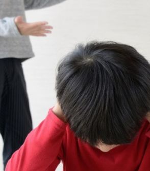 「ちゃんと勉強しないとお父さんみたいになるよ」子どもの前で「パートナーの悪口」を絶対に言ってはいけないワケ