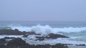 台風13号　奄美地方昼過ぎに暴風域に