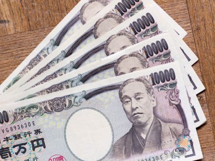 実家に「月5万円」入れていましたが、母が「使ってなかった」と結婚資金として渡してくれました。400万円近くありますが、税金は払わなくて大丈夫でしょうか？