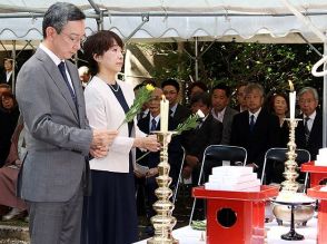 利長公の遺徳しのぶ　富山・高岡の墓所で顕彰祭、１９代当主利宜さん 「皆さまに感謝」