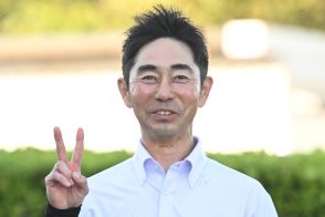 吉田直弘調教師がＪＲＡ通算３００勝達成　「競馬を通して社会に貢献していきます」【中山１１Ｒ】