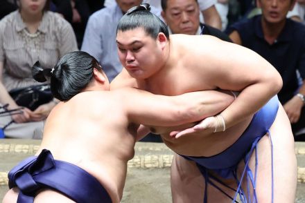 【秋場所】大の里　７連勝で大関とりに前進も「気にしてない。一日一番、集中するだけ」