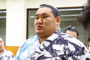 【秋場所】豊昇龍〝礼やり直し〟騒動…師匠・立浪親方も立腹　相撲内容もバッサリ「稽古不足でしょ」