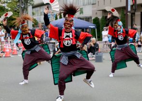 目抜き通りに活気　奥州秋まつり・産業まつり開幕【岩手】