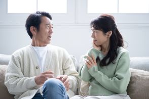 夫が65歳で定年退職。妻がまだ「50代」の場合、扶養から外れることになるの？ 夫の定年が“妻に与える影響”を解説