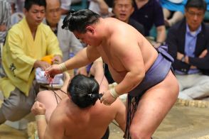 【秋場所】豊昇龍が４勝目にも「やっちゃった…」　過剰警戒＆禁断技に反省しきり