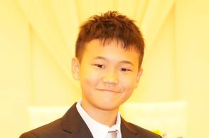 15歳ゆたぼん、イメージ激変”ド派手ブルーヘア”ショット公開し反響