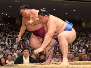 【相撲編集部が選ぶ秋場所８日目の一番】大の里が初のストレート勝ち越しで折り返し。大関へも着実に前進