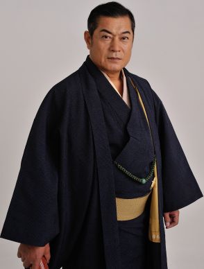 松平健、初の朝ドラで“ギャル以上”に派手な格好　橋本環奈のギャル姿「びっくりするくらいかわいい」