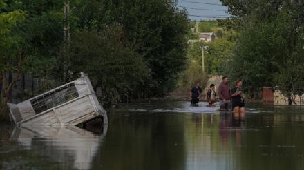 中東欧で記録的な豪雨、８人死亡　各地で警戒呼びかけ